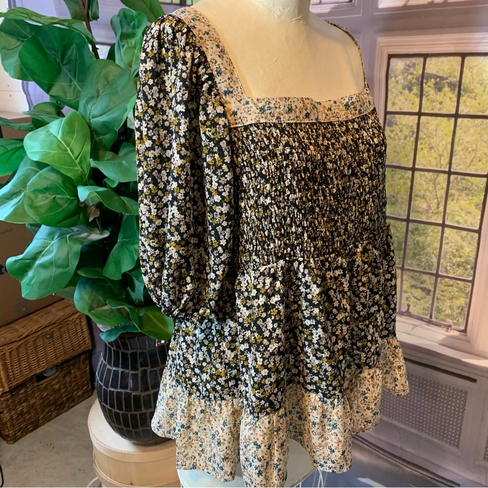 Elegant Floral Smocked Blouse